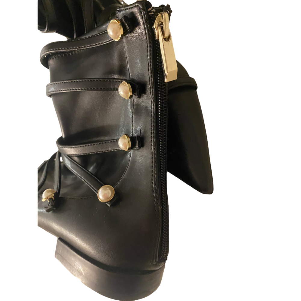 Zara Trafaluc Pearl Accent Pointed Toe Ankle Boots
, Size 37, Black NWT - Picture 4 of 9